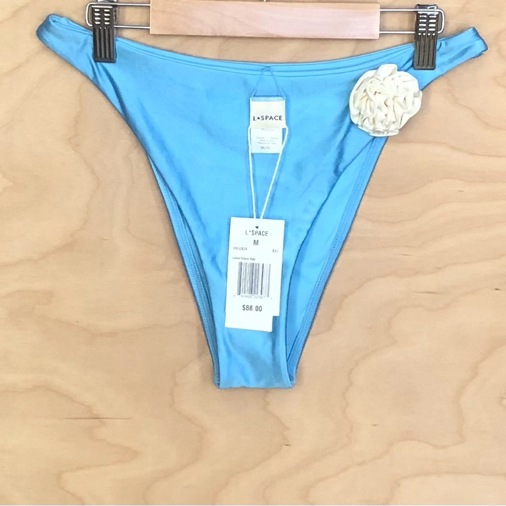 NWT L*Space Leilani Swim Bottom Bitsy Cut In Light Blue Womens Sz M.